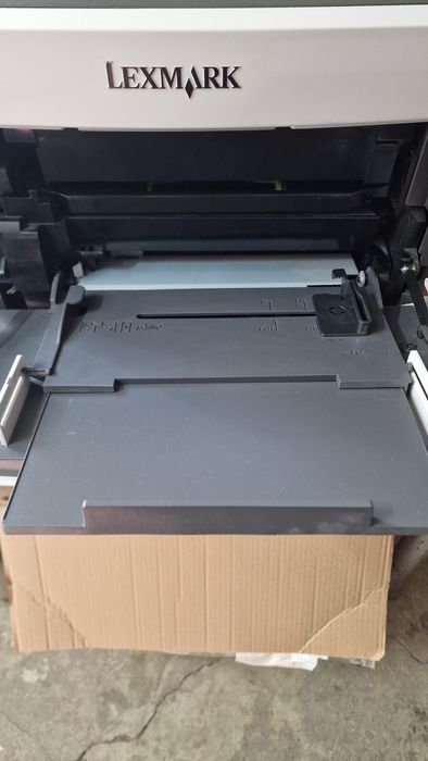Imprimanta laser Lexmark MS811n monocrom
