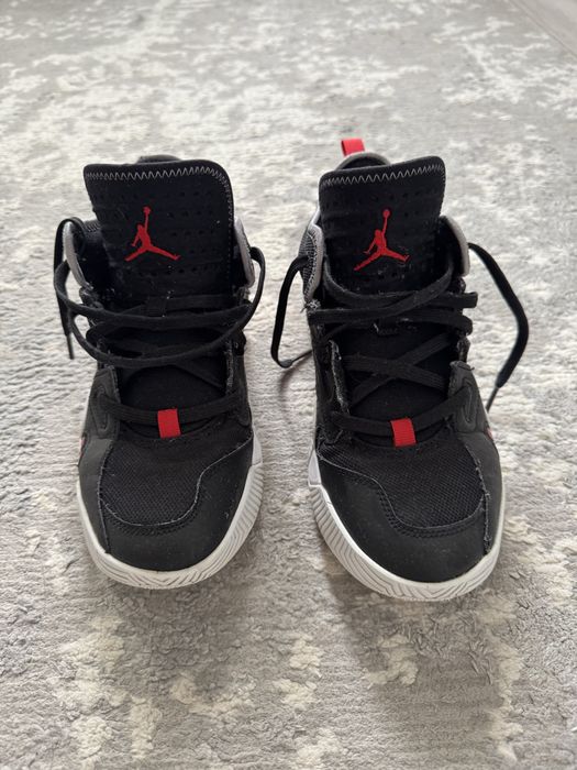 Adidasi Jordan