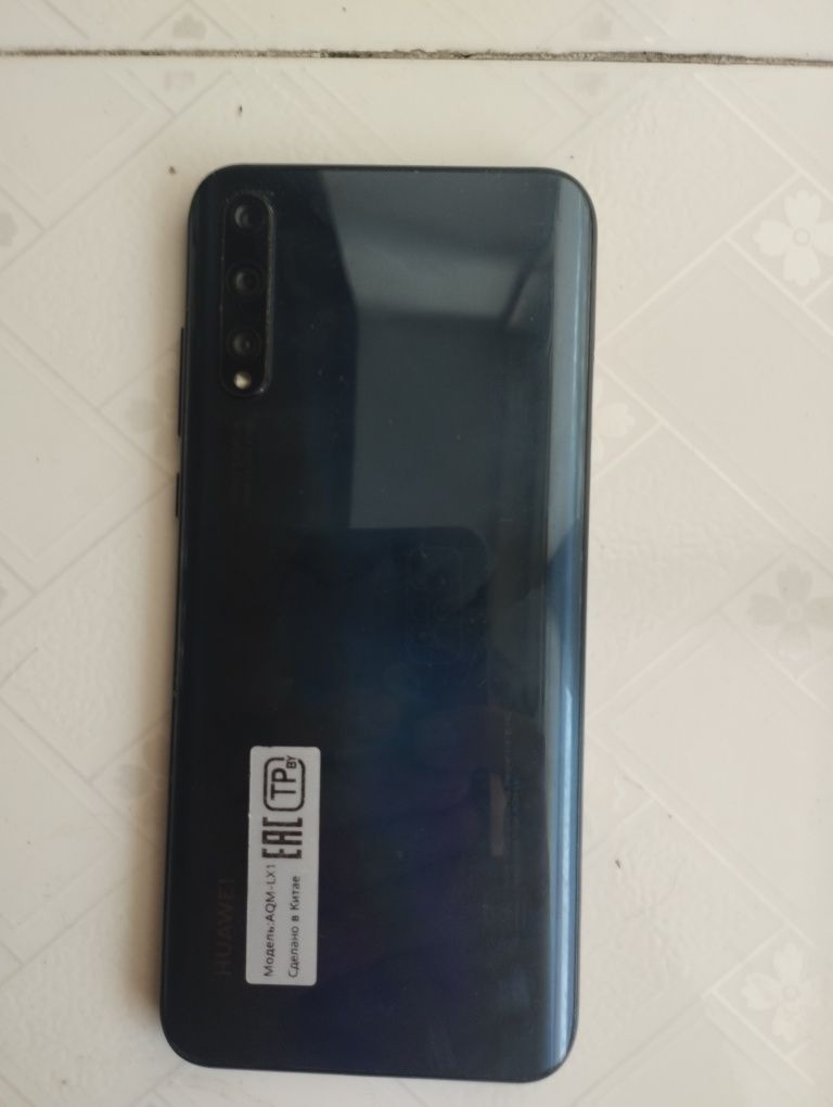 HUAWEI Y8p model AQM-LX1
