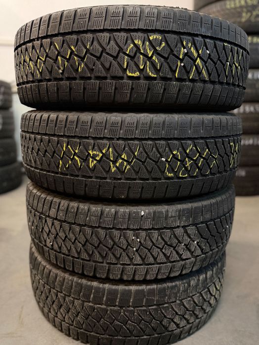 4x 215/65/16C Bridgestone Blizzak de iarnă, stare foarte bună!!