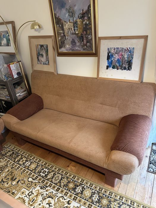 Подарявам дивани