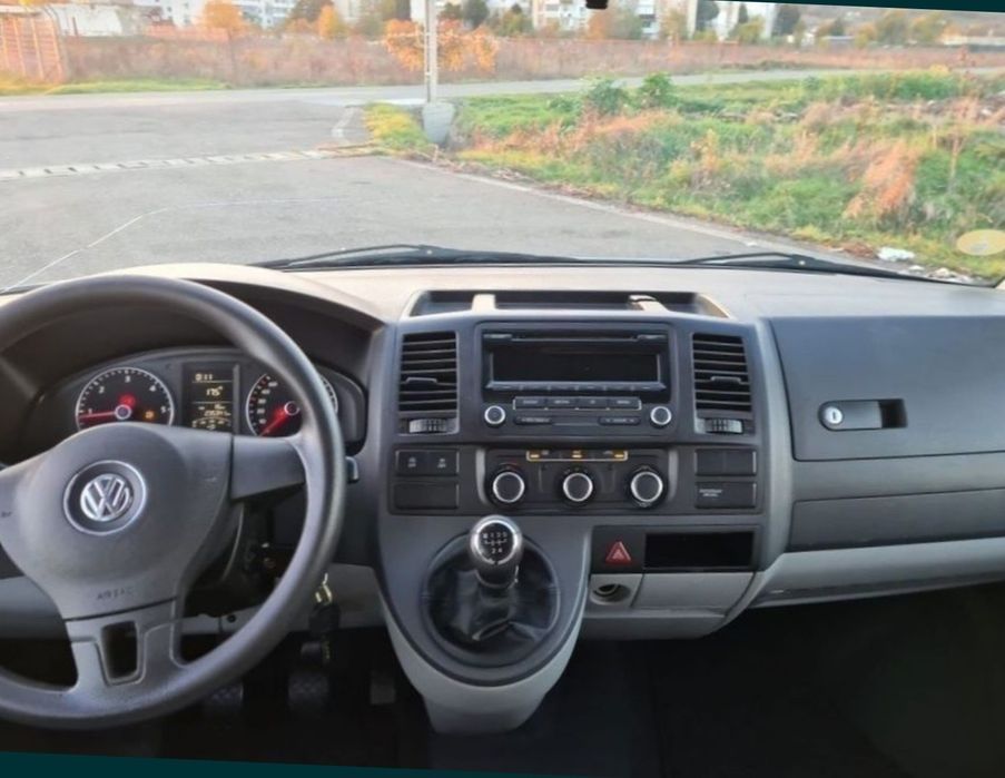 Volkswagen VW Transporter T5 lung, 2013, EURO 5, 6 locuri