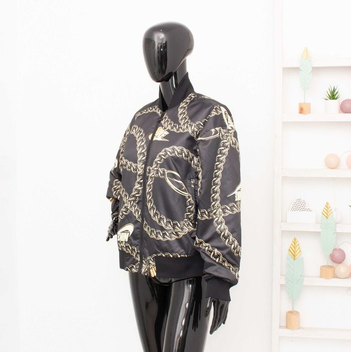 Nike Оригинално дамско яке Synthetic Fill Icon Clash черно/златисто М