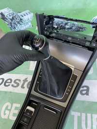 Manșon si nucă schimbător cutie viteze manuală Volkswagen Golf 7
