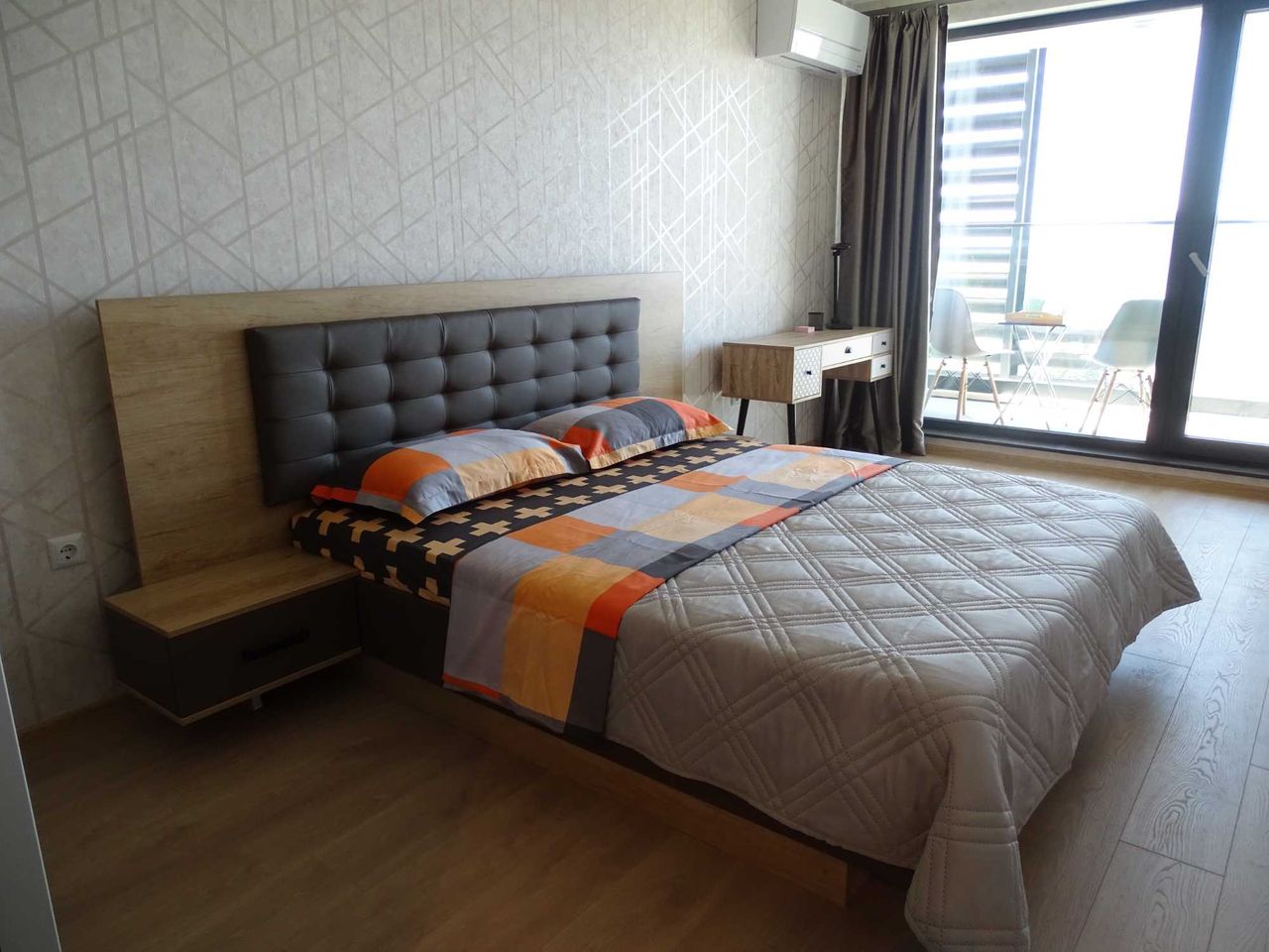 Дава се под наем Двустаен апартамент в Варна, Бриз - 76 кв.м за 816 € - Снимка #8