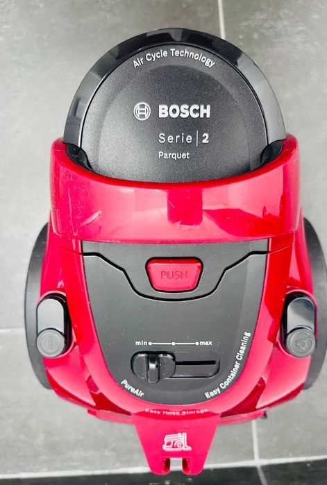 Прахосмукачка BOSСH Serie 2