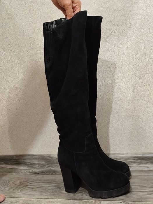 Продам зимние ботфорты