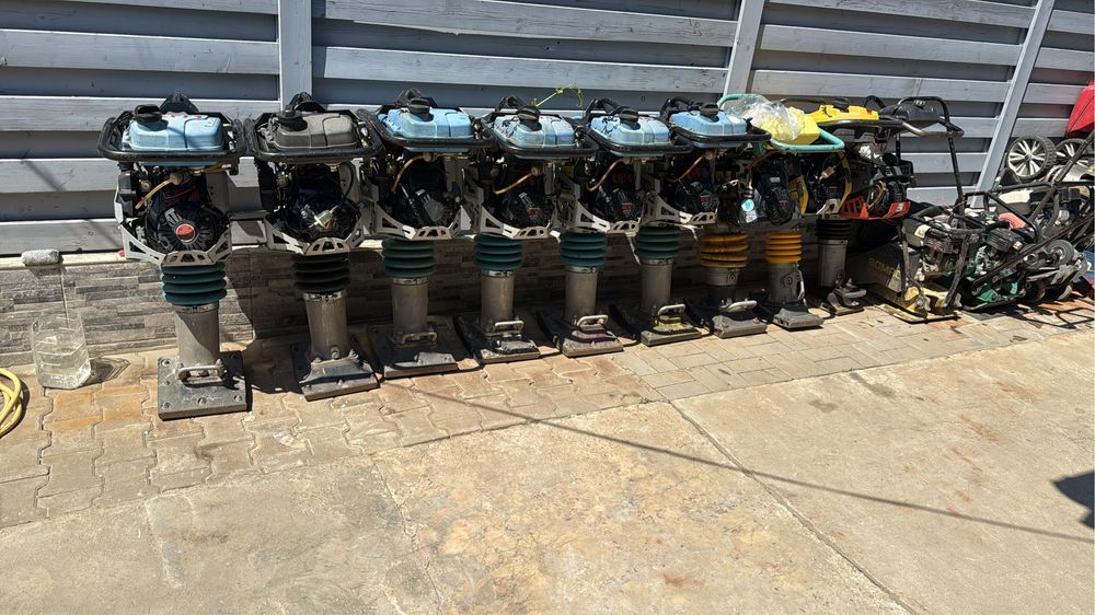 Inchiriez talpa, compactor