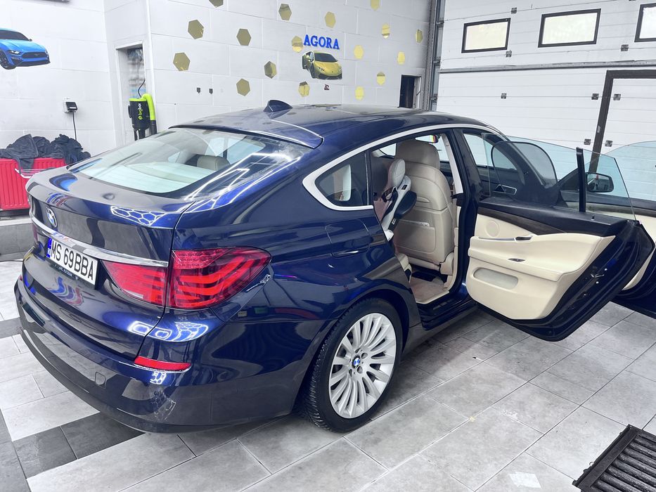 Vand BMW 530 GT xdrive Schimb doar cu Toyota Hilux