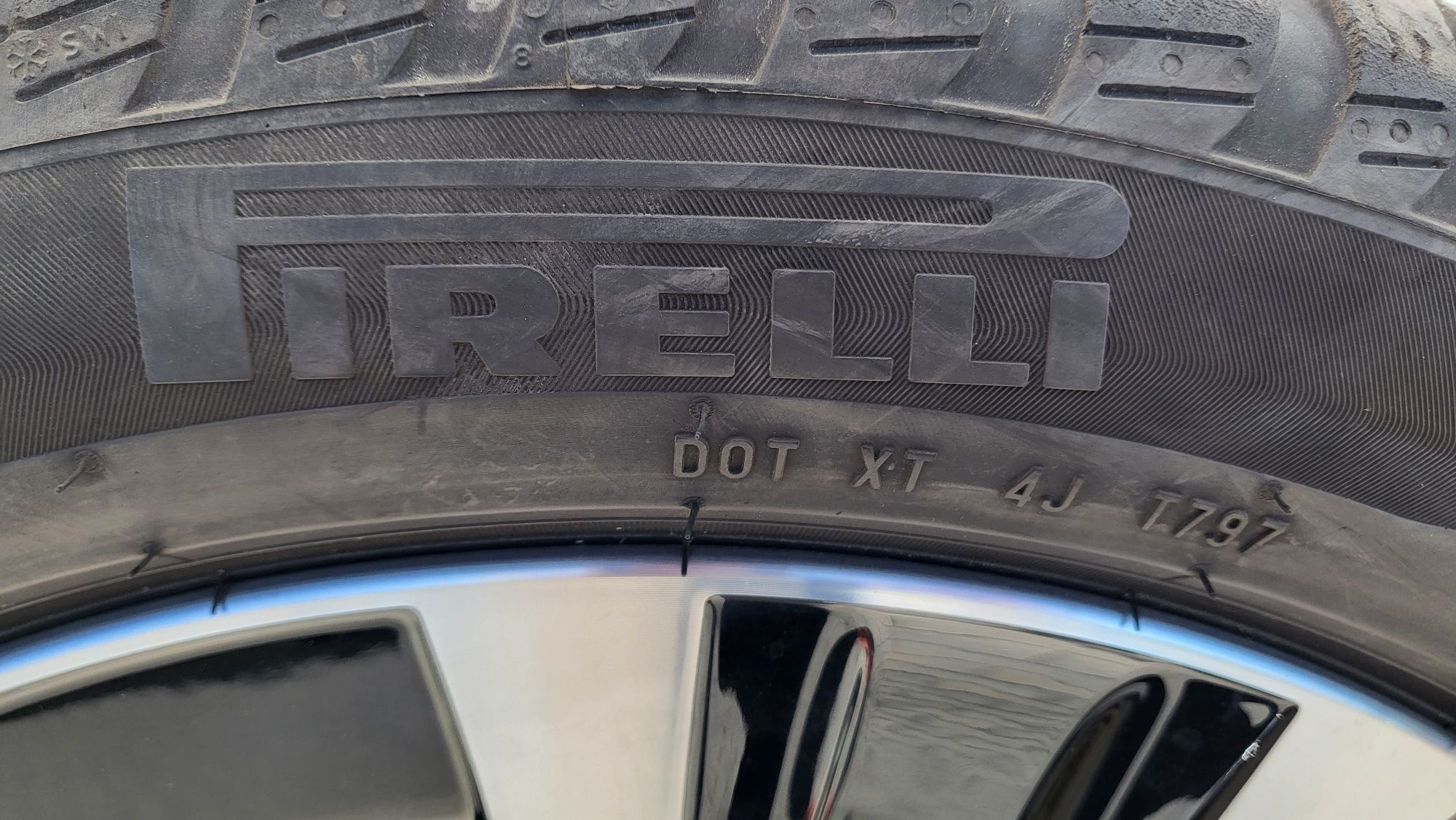Jante originale Mercedes r18, anvelope iarna Pirelli 245 45 18