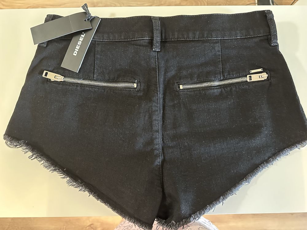 Оригинални къси панталони DIESEL