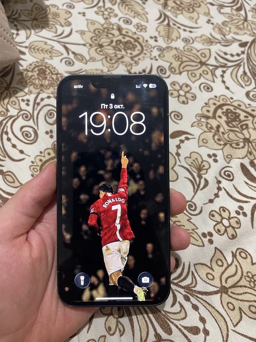 Iphone 13 128гб.