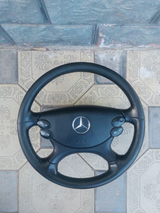 Руль  на Мерседес w211, w219  w463