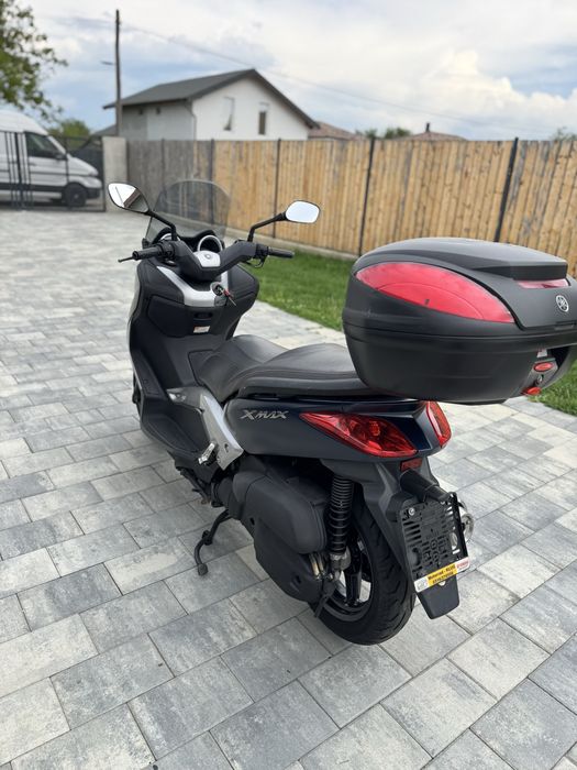 Yamaha xmax 125 categoria B