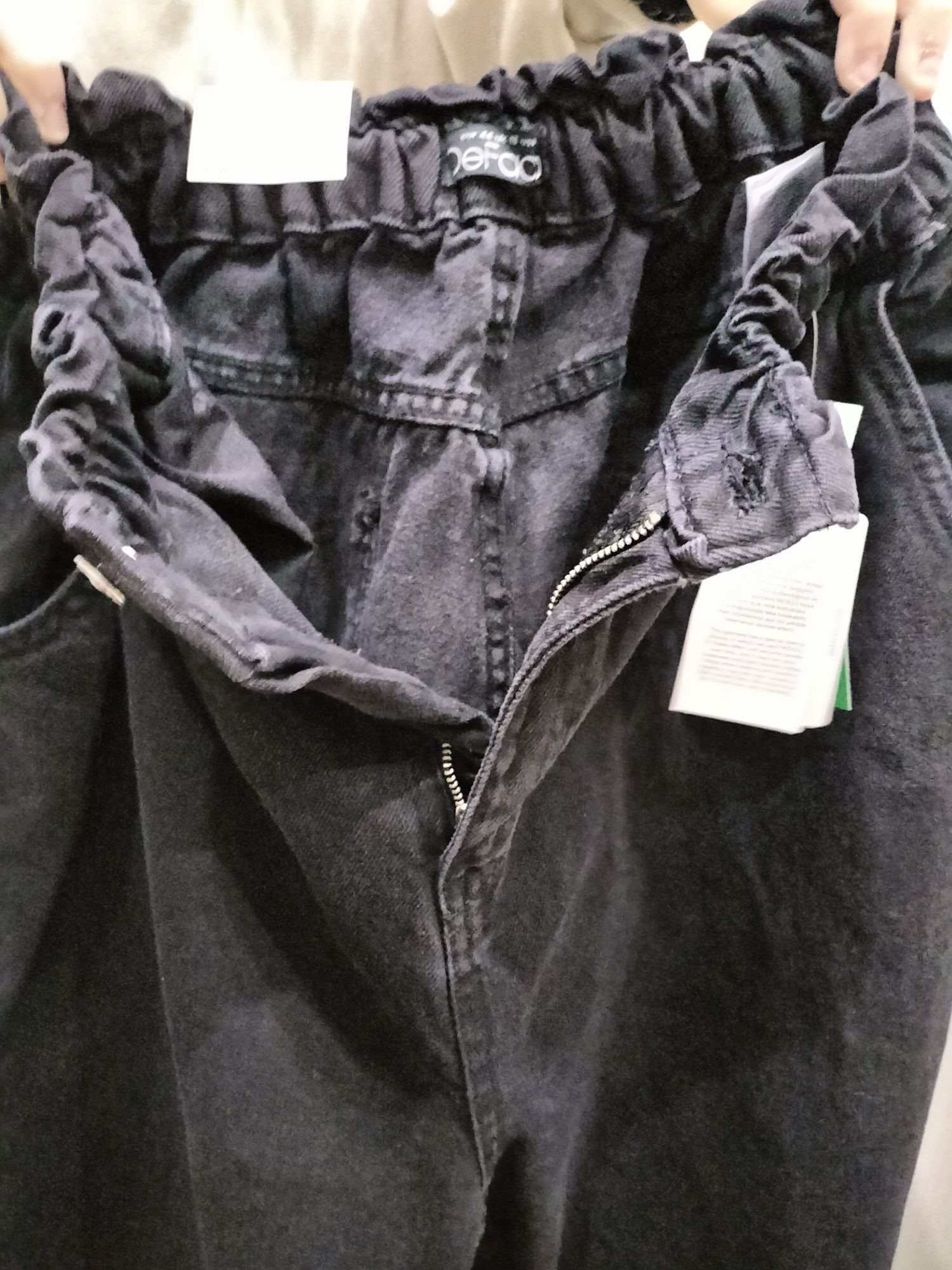 Продам джинсы женские