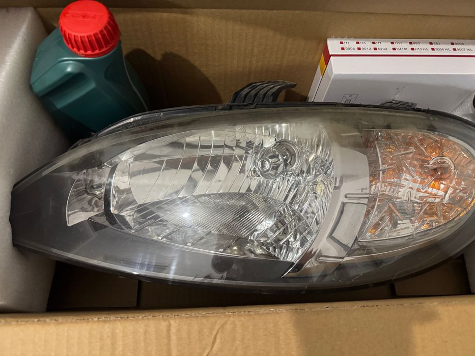 2 передние фары Lacetti