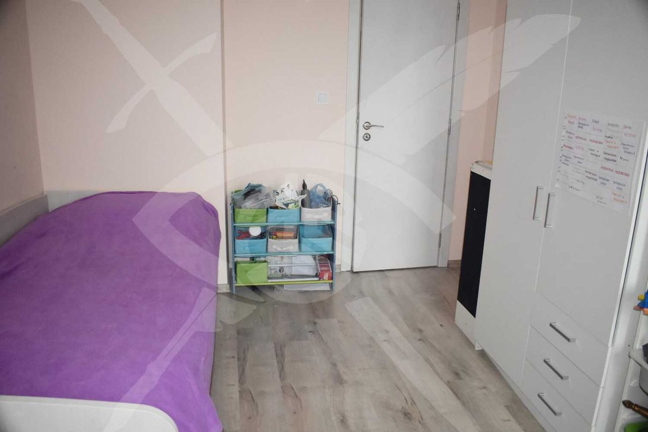 Продава се Многостаен апартамент в София, Надежда 2 - 120 кв.м за 2075 €/кв.м - Снимка #12