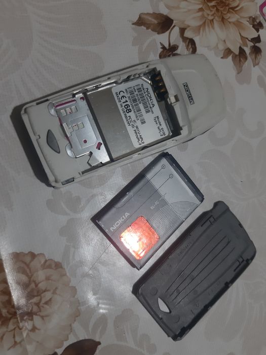 Nokia Vechi 6100 Liber Retea