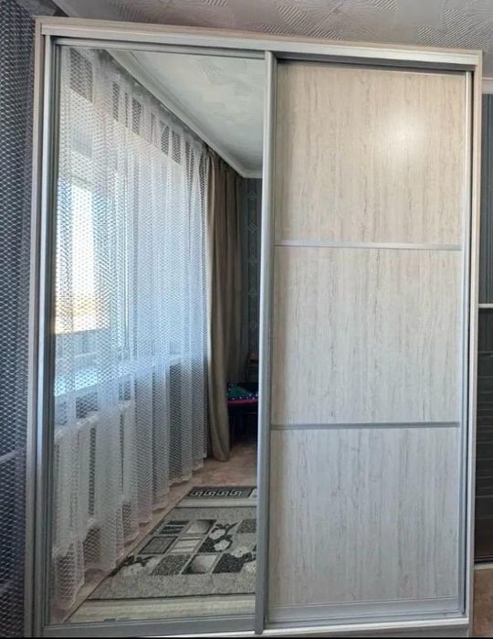 Продам шкаф купе