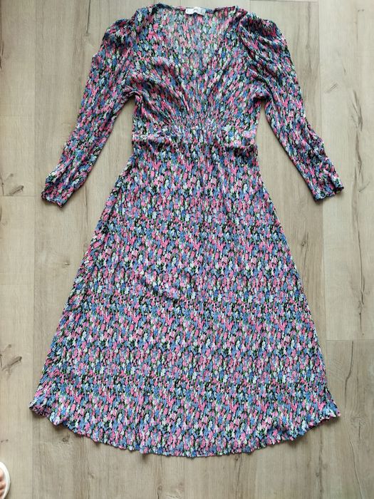 Рокля официална под коляното