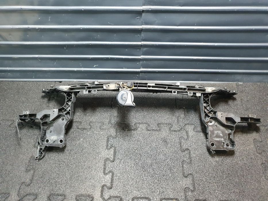 Trager RENAULT MEGANE II Estate (KM0/1_) [ 2003 - 2012 ] OEM 820013749