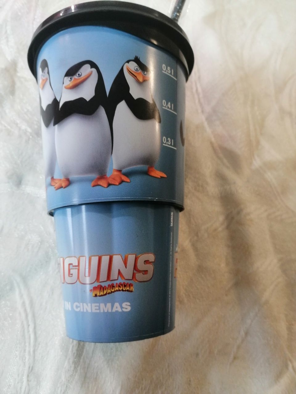 Фен чаша,, Пингвините от Мадагаскар,, - пластмаса за многокр. употреба
