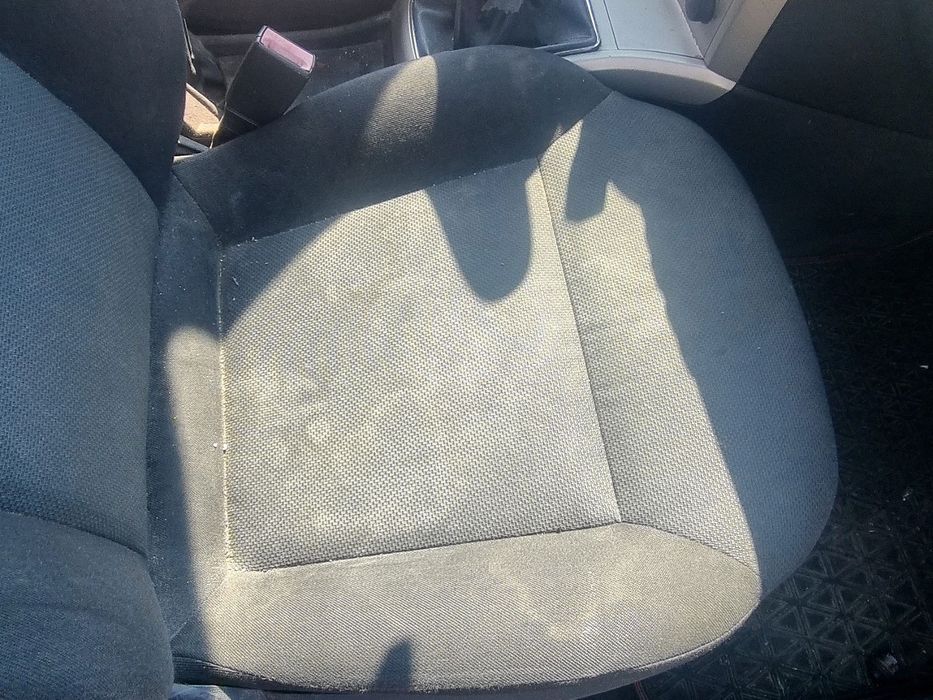 Scaun dreapta fata Opel Astra H [Fabr 2004-2009] 1.9 CDTI Z19DTH 110 K