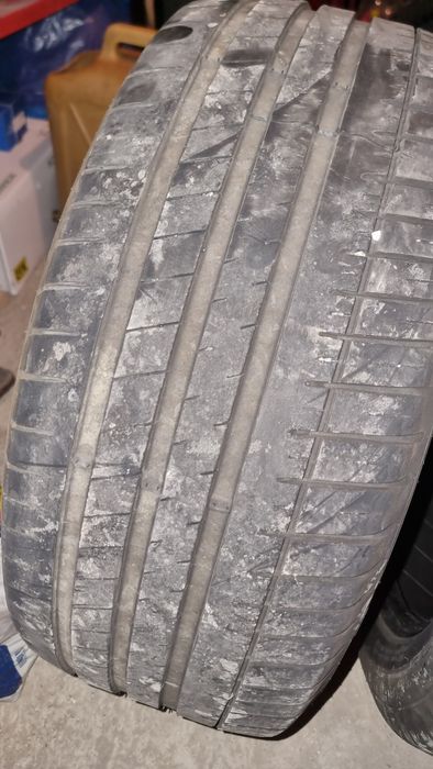 Anvelope vară 245 45 r18