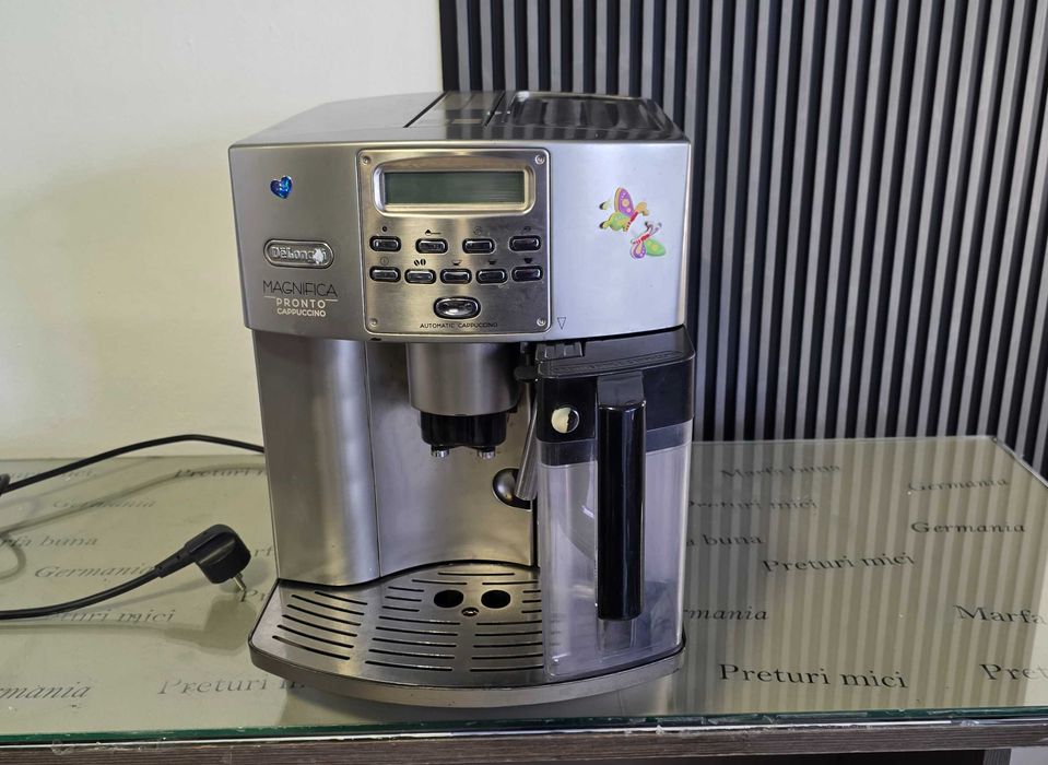 Espressor De'Longhi Magnifica Pronto Cappuccino import Germania