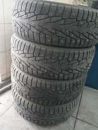 225/60R17 Nokian комплект