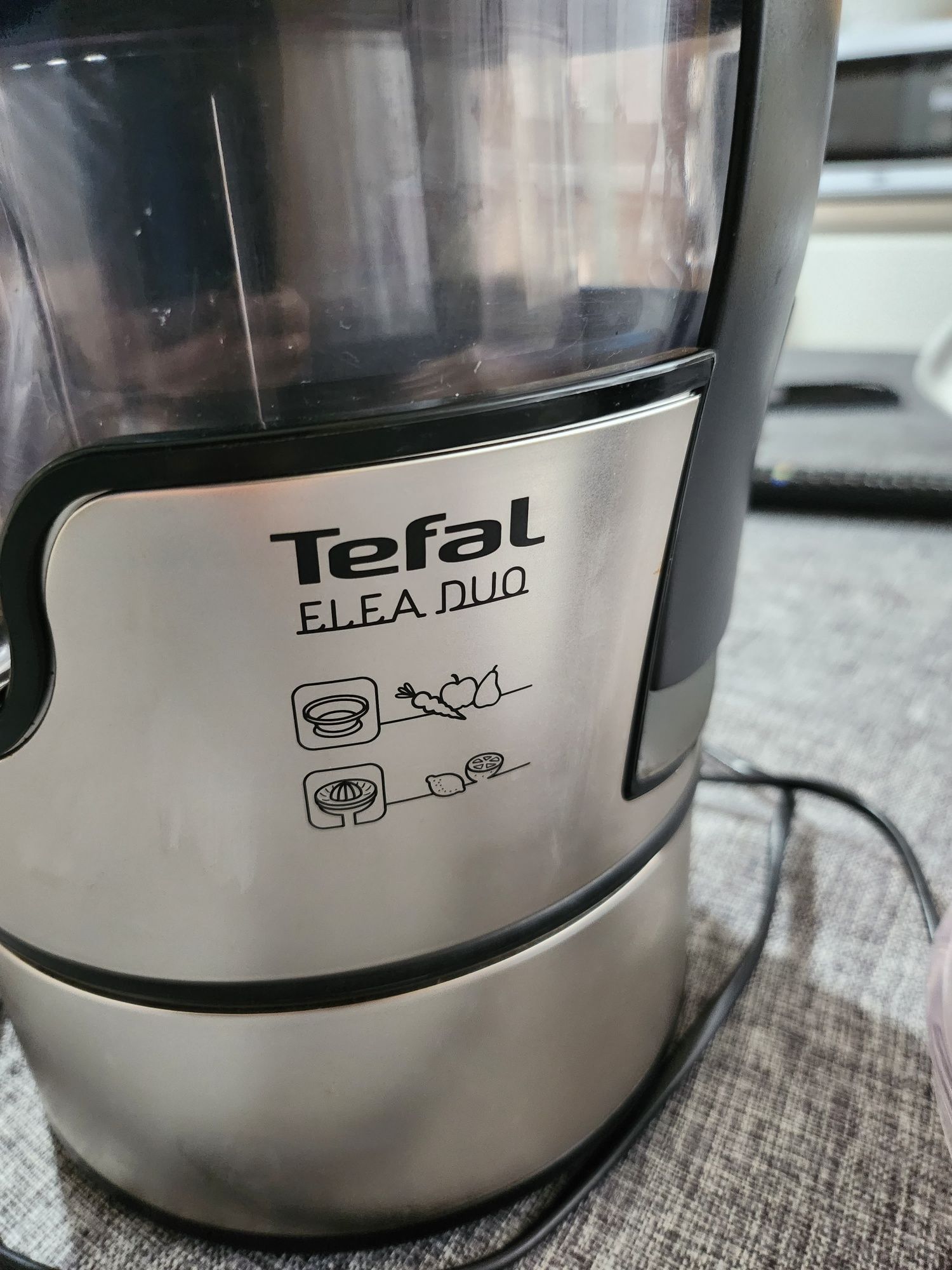 Vând storcător legume/fructe Tefal