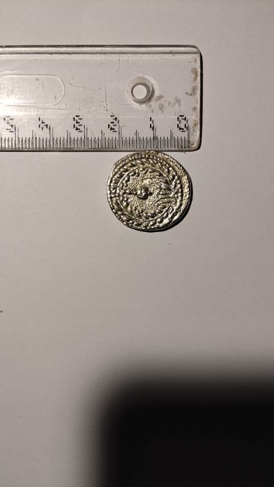 vand patru monete uzate