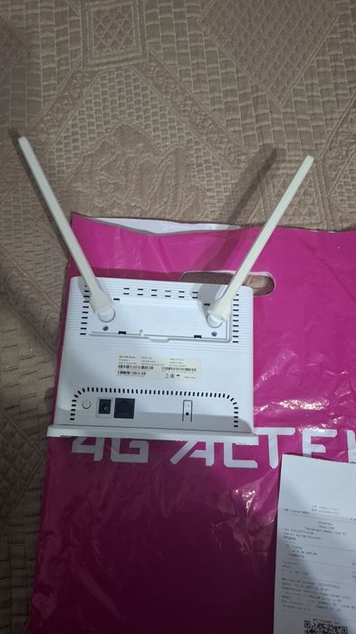 Продам Алтел роутер. В отличном состоянии. Как новый