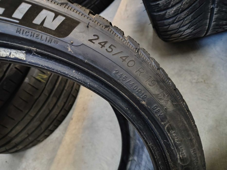 4бр.зимни гуми MICHELIN 245 40 19 DOT21 цена за брой