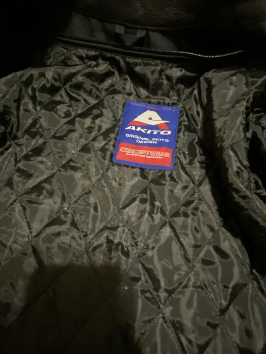 Кожено Мото яке Akito размер 54 L