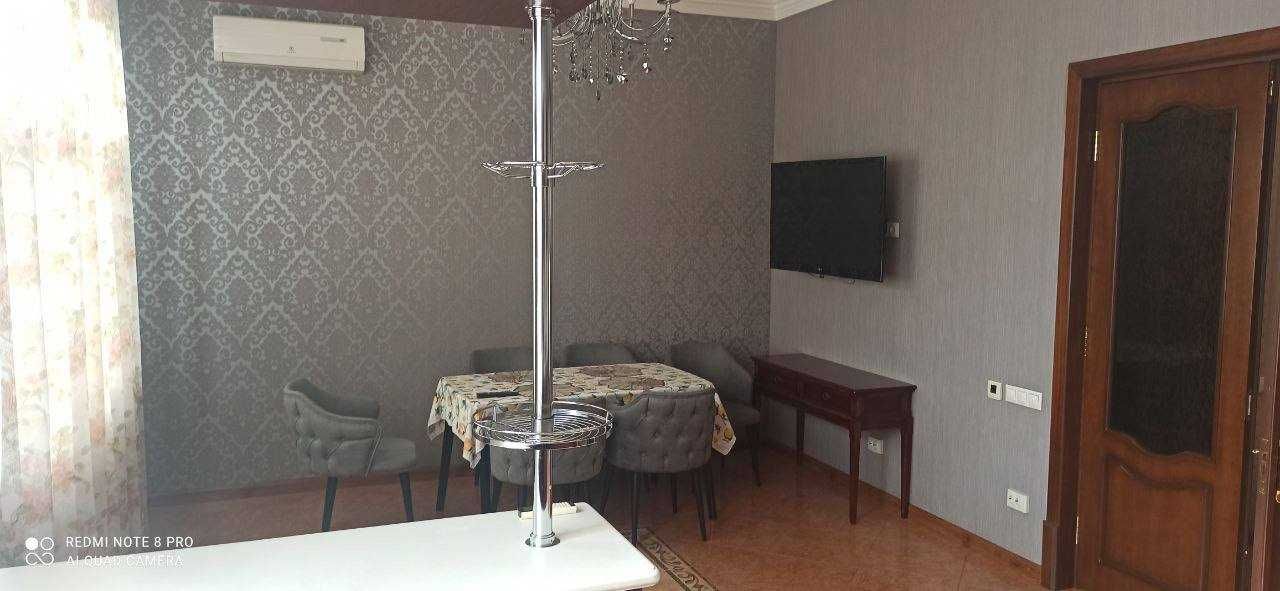 Ц1 аренда квартира 190м2