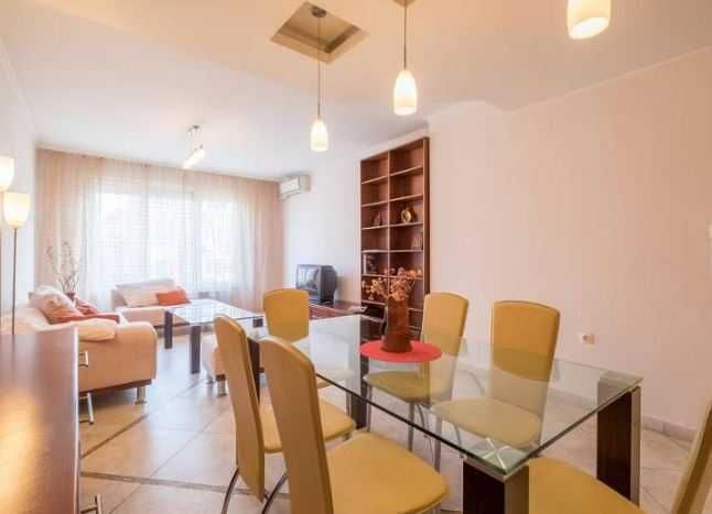 Дава се под наем Двустаен апартамент в София, Хладилника - 75 кв.м за 377.4 € - Снимка #1