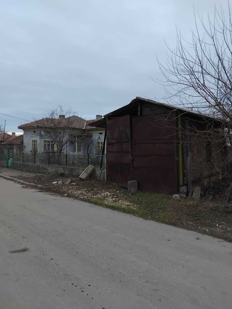Продава се Къща в с. Нова Камена, Област Добрич - 70 кв.м за 255 €/кв.м - Снимка #6