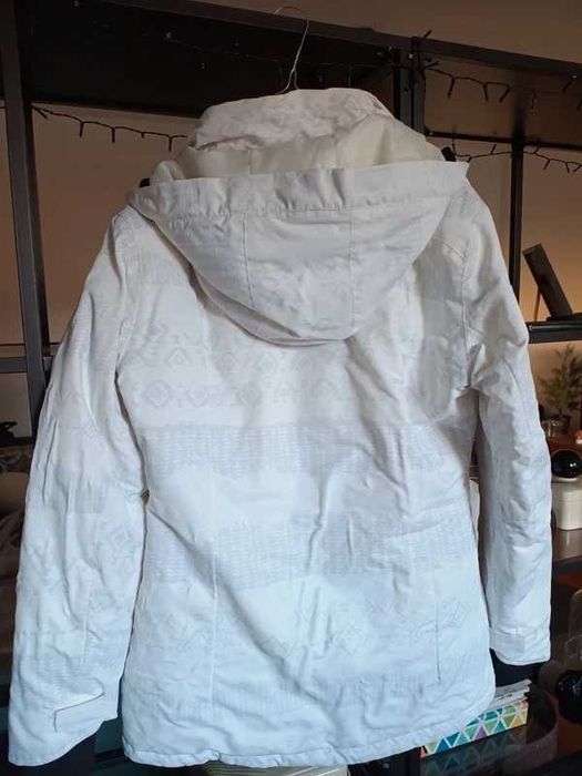 Geaca iarna/schi Fundango alba, marime L, foarte claduroasa