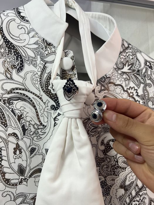 Sacou mire/ginere cu vesta și lavaliera