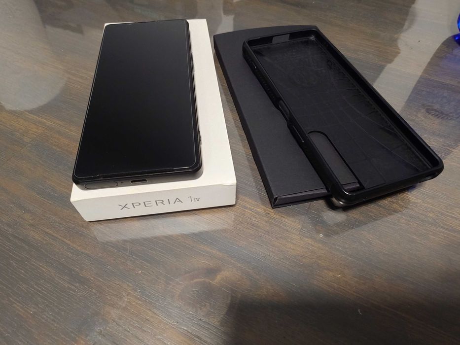 Vand Sony Xperia 1 IV (stare impecabila)