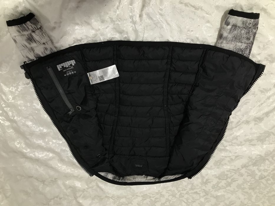 Geaca Guess originala