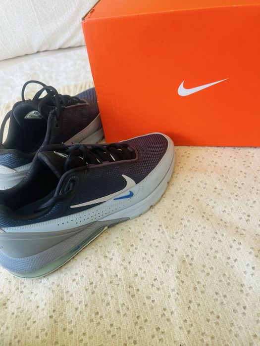 Маратонки Nike 44 номер