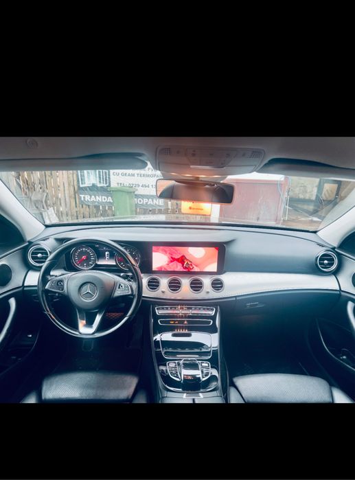 Mercedes E class impecabil direct proprietar