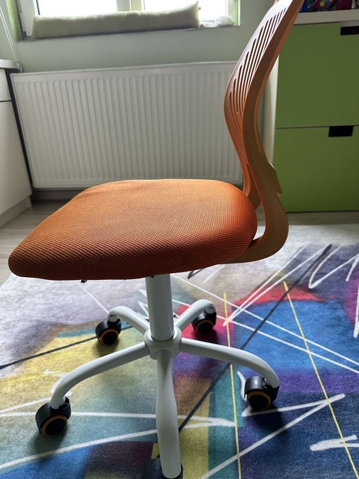 Scaun birou copii Carnation, rotativ, portocaliu