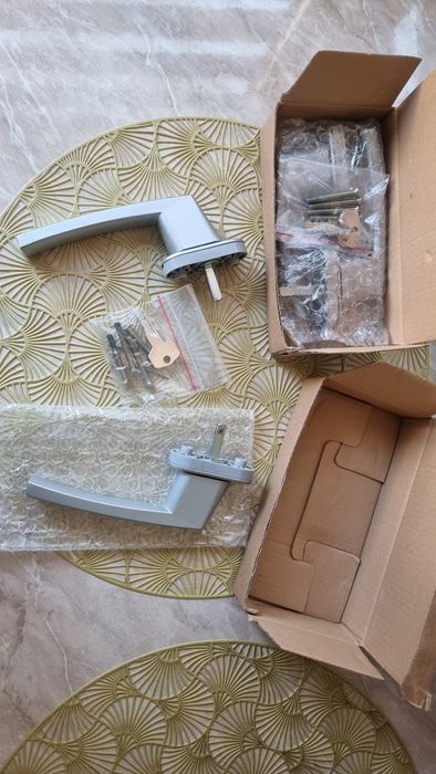 Manere geam/ușa termopan cu cheie - sigilate