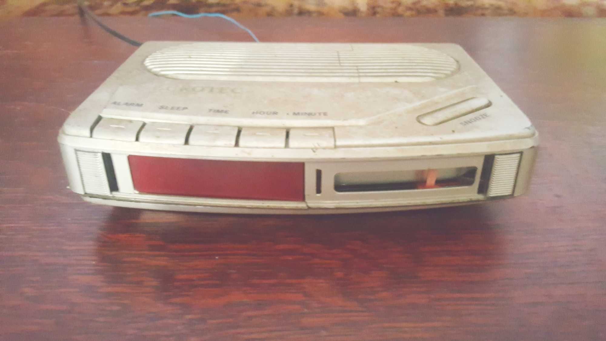 Vând radio Rotec