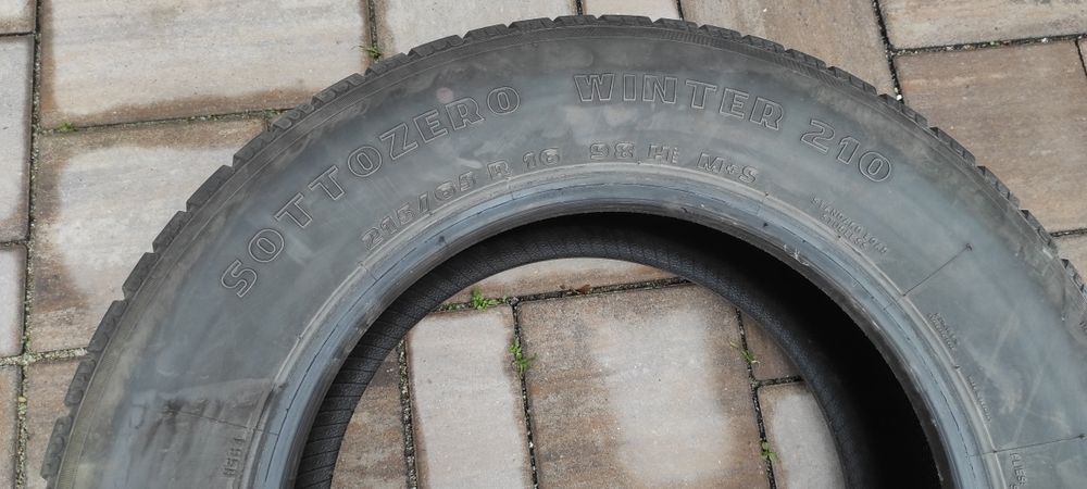 Vand cauciucuri de iarna