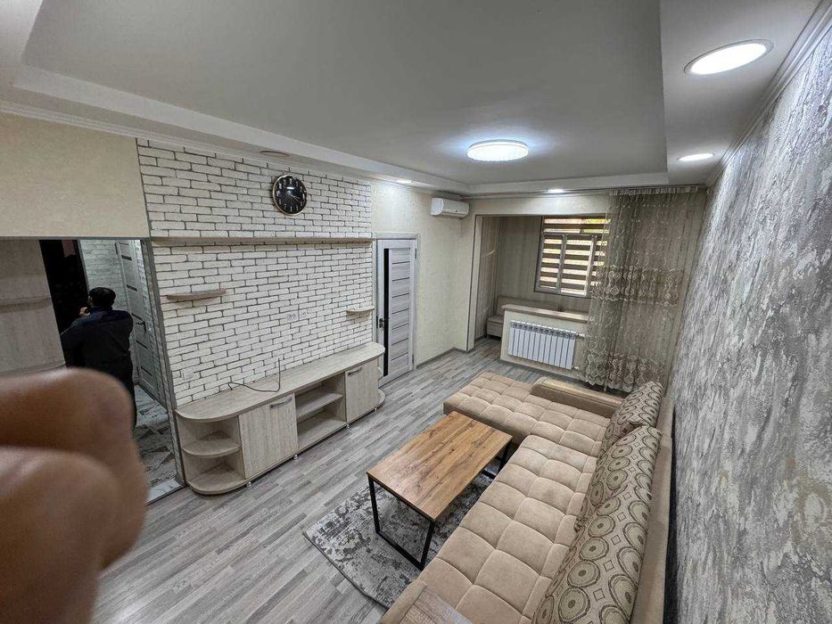 Продается 2-комнатная квартира Чиланзар-Ц, ор-р Дока хлеб