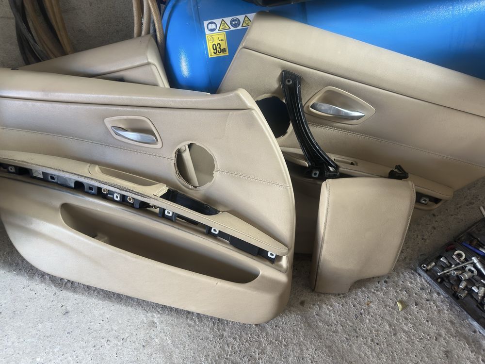 Кожен Салон от BMW E91 - Комплект